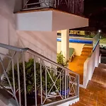 Luxury Apartments With Private Swimming Pool