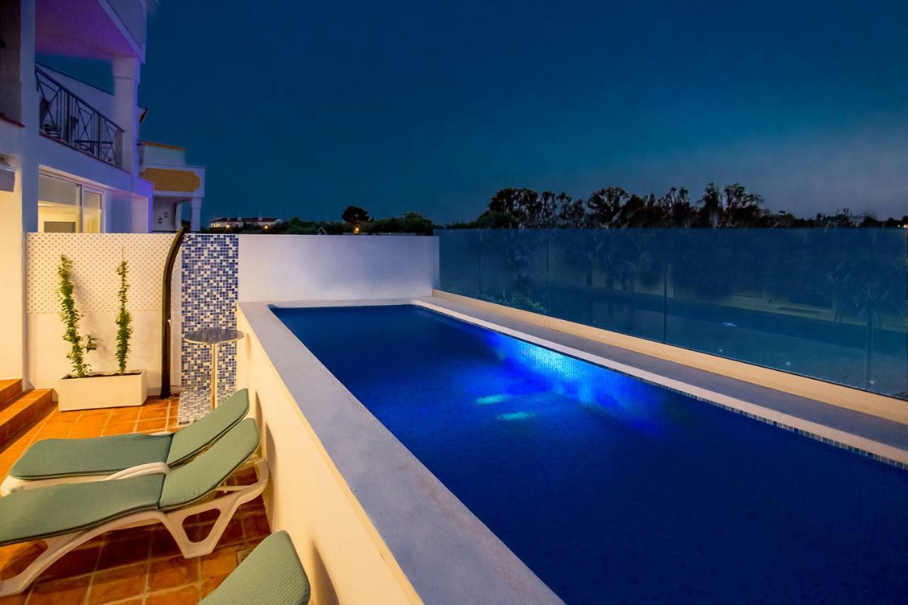 Luxury With Private Swimming Pool Marbella